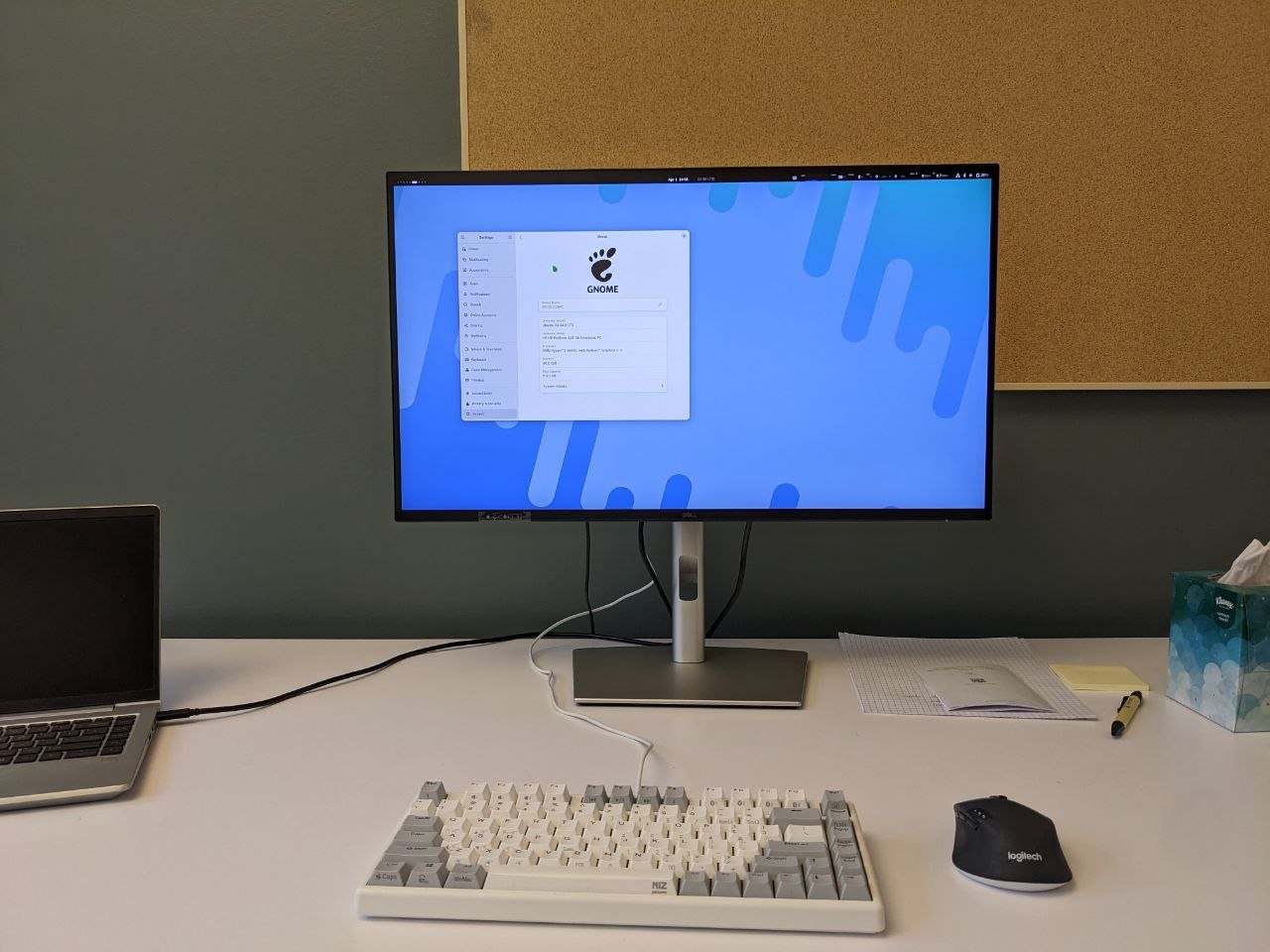 新显示器终于到货了