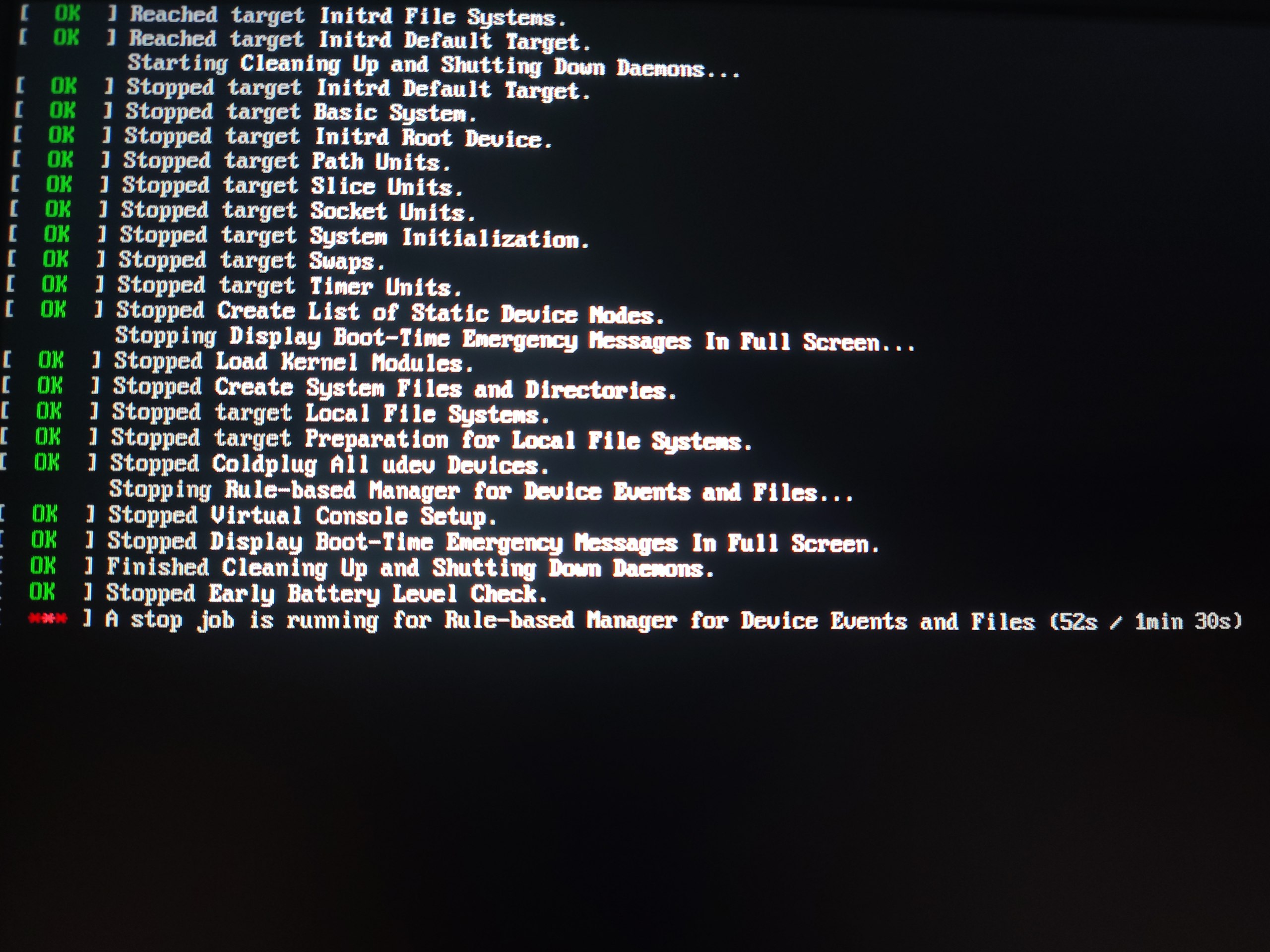 开机在这里卡 1min 是什么情况